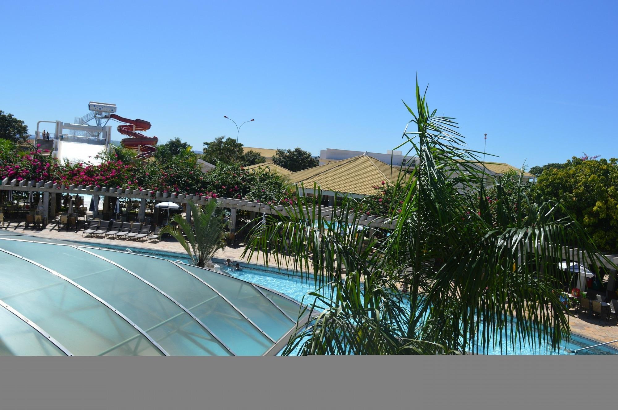 Vista Piscina Reserva Caldas Lacqua 4