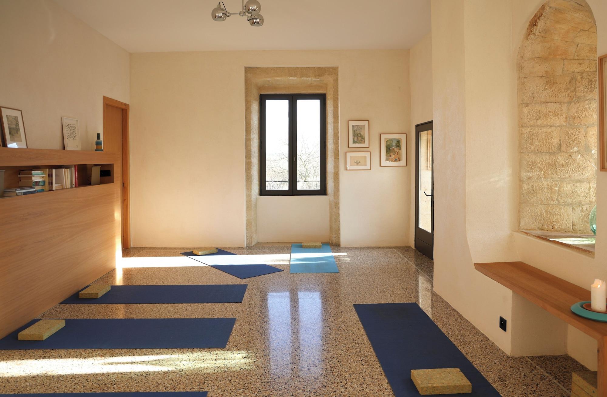 Gimnasio PRIEURÉ SAINT NICOLAS - LES MAISONS