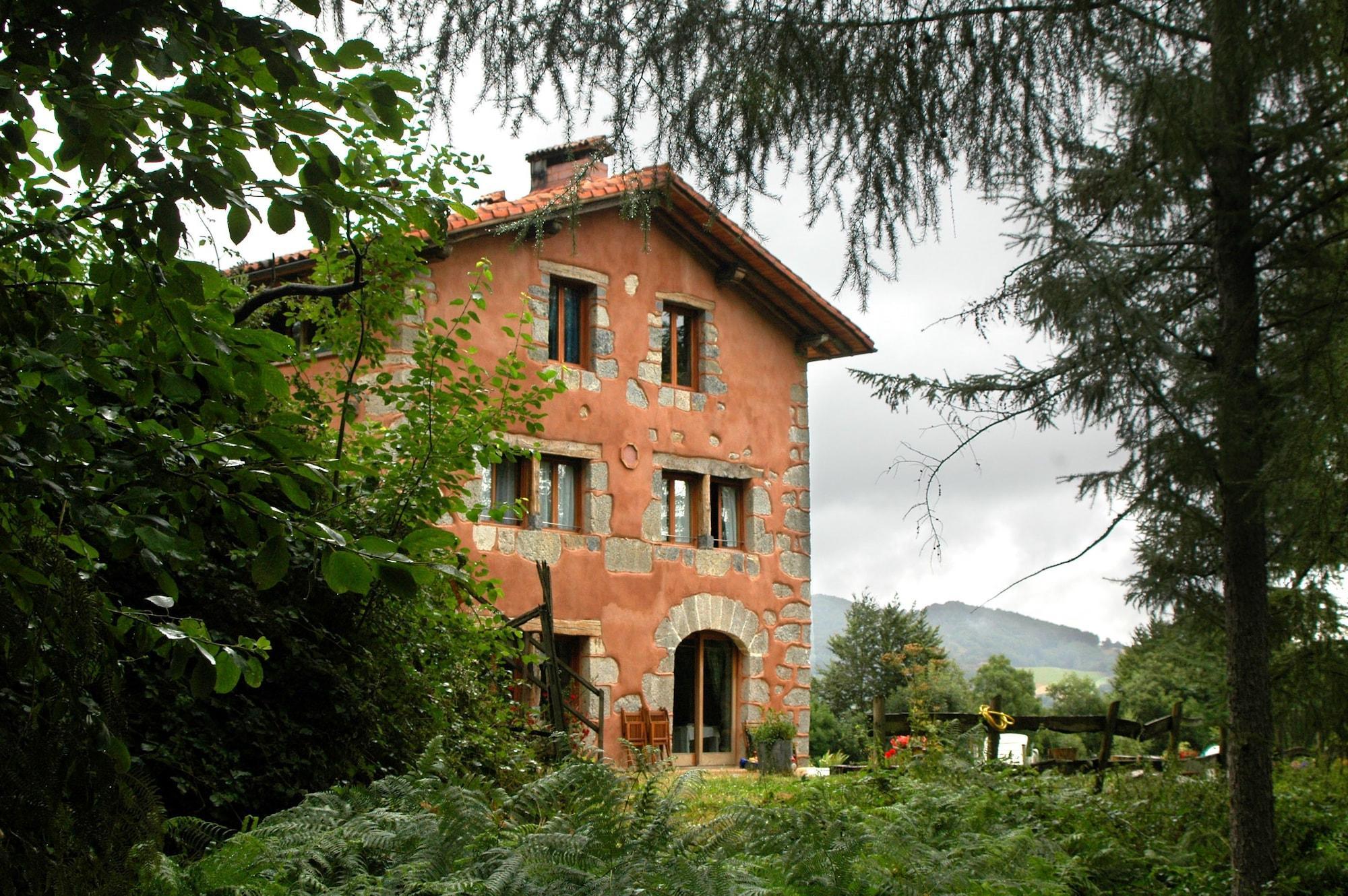 Vista Exterior Hotel Ecola Gico Kaaa O Etxea