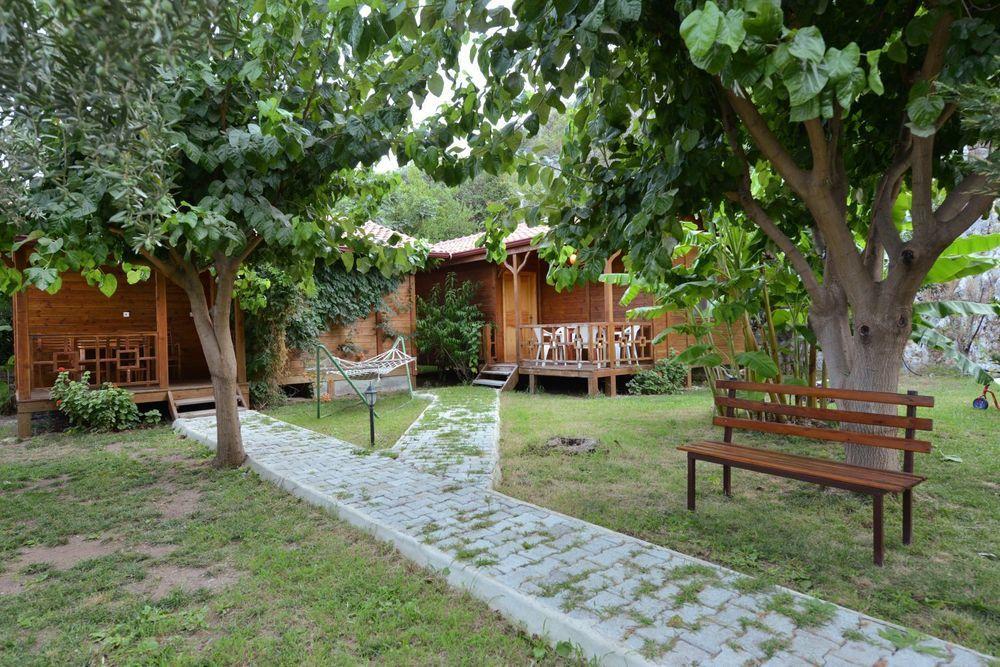 Vista Exterior Oblomov Hotel