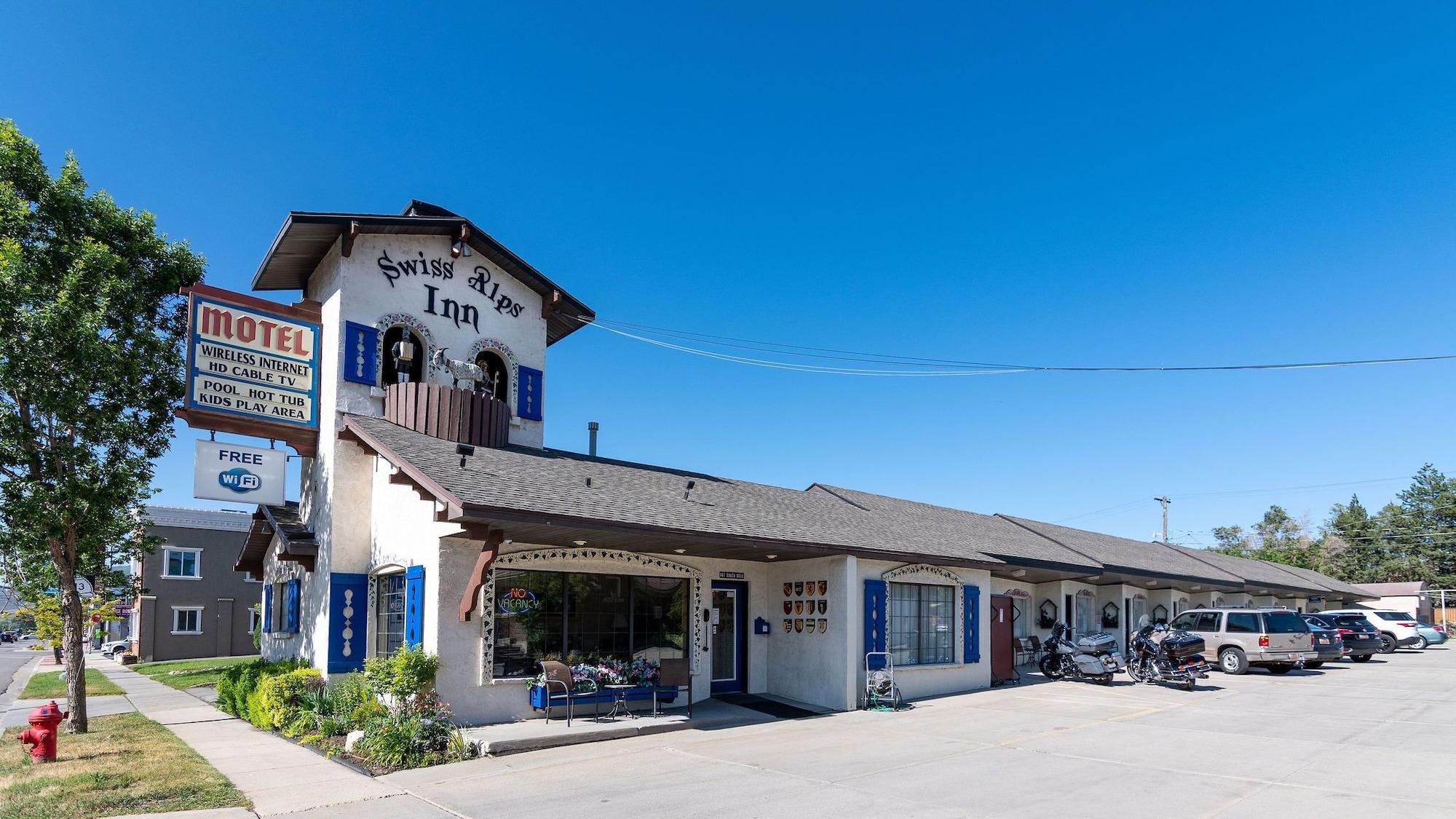 Varios Swiss Alps Inn