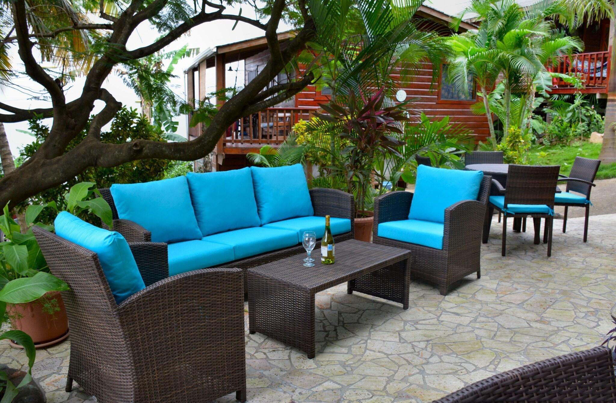 Vista Lobby West Bay Lodge