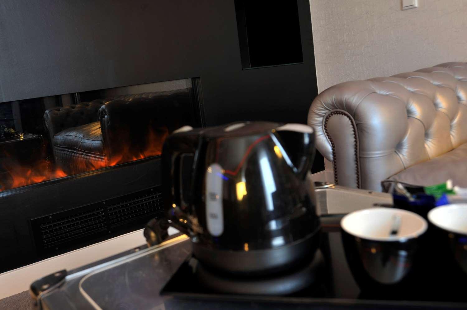 Set de Habitación Golden Tulip West Ende