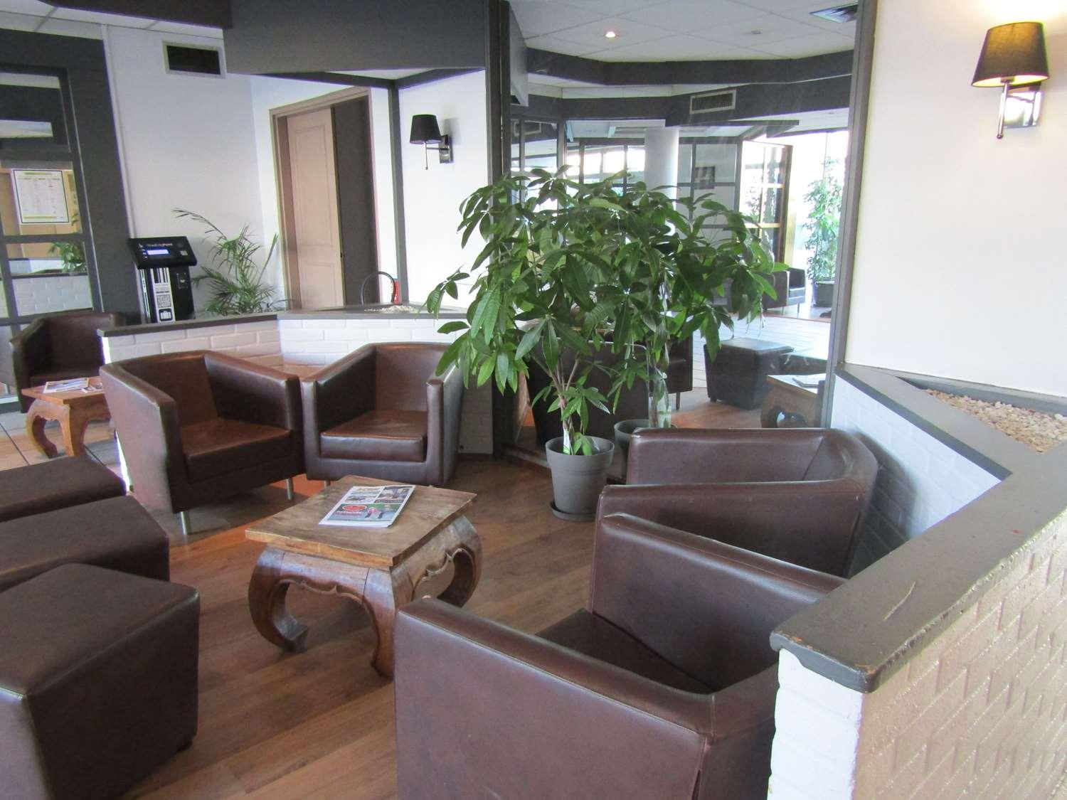 Vista Exterior Ibis Budget Fresnes
