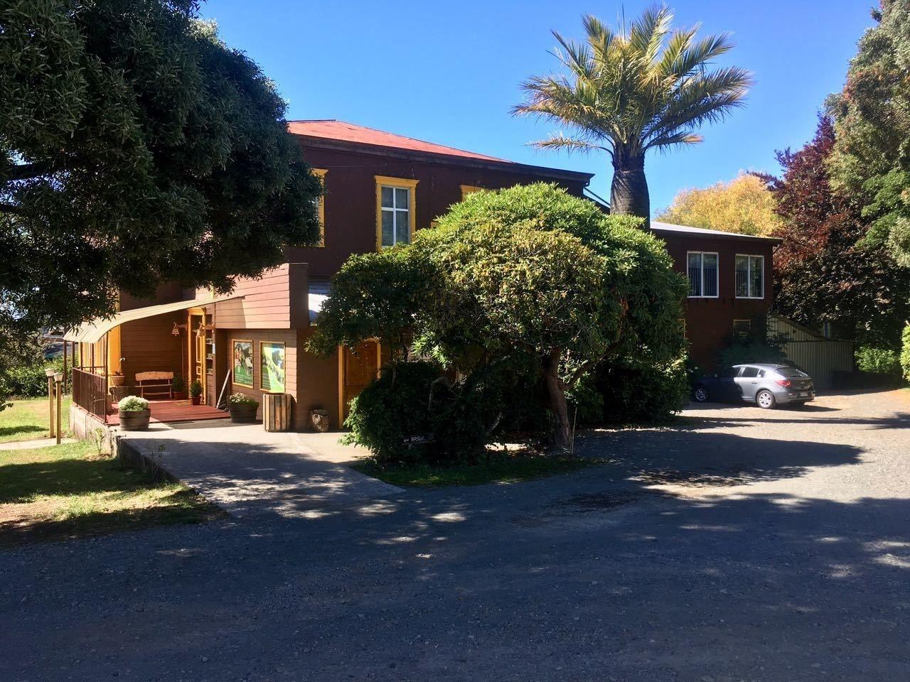 Vista Exterior La Casona Hostal Puerto Varas