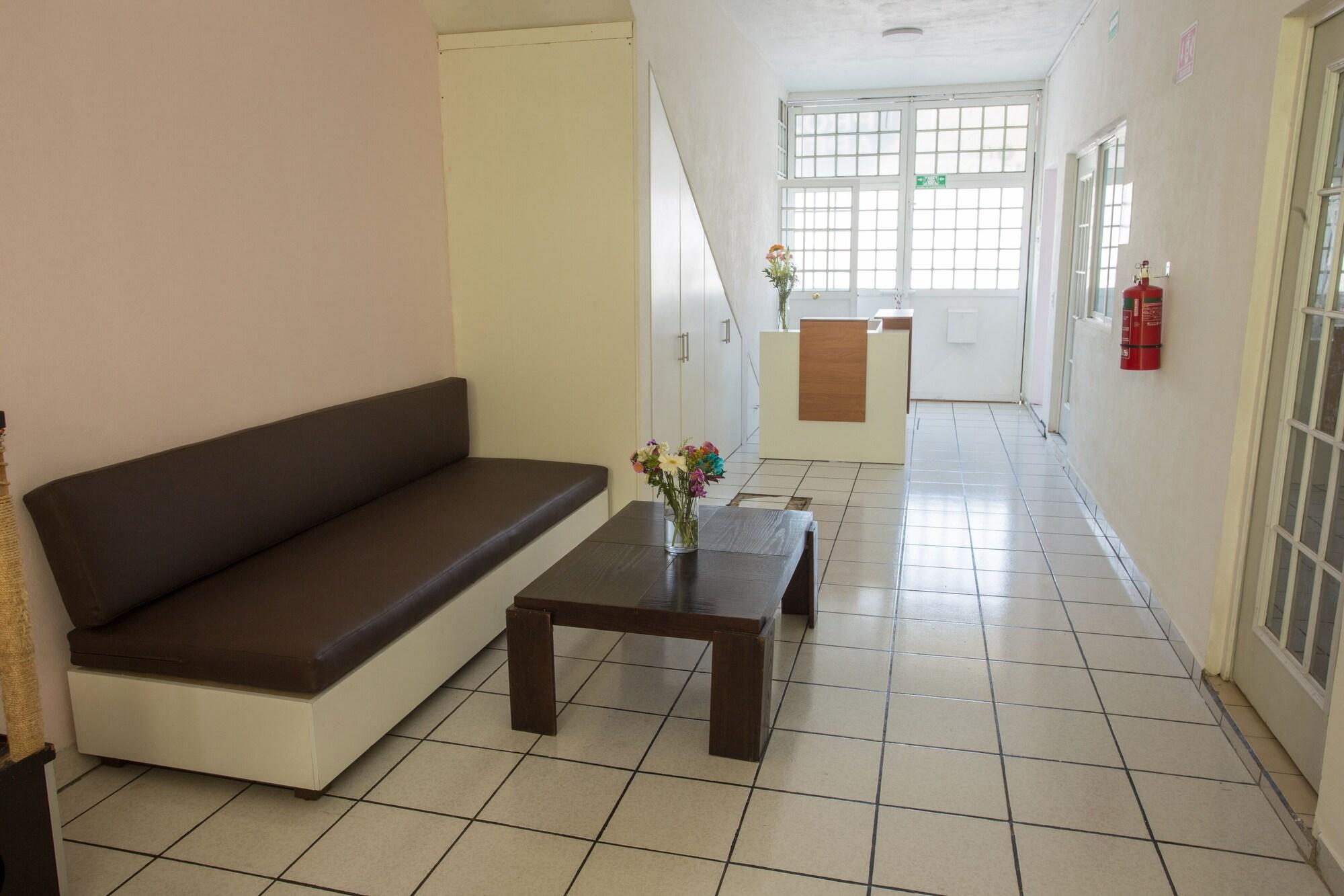 Vista Lobby Hostal San Pablo - Hostel