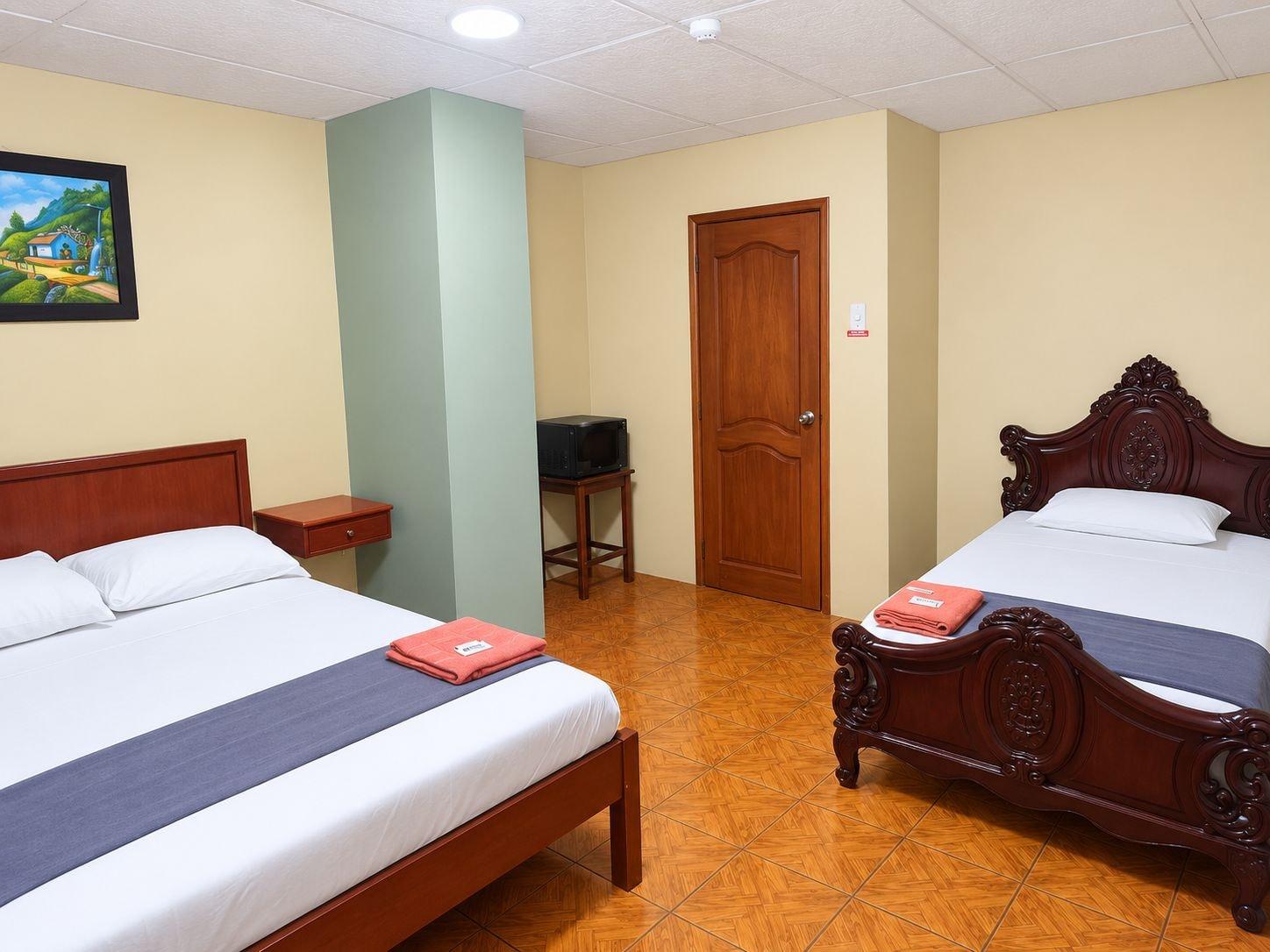 Varios HOTEL MILENIO