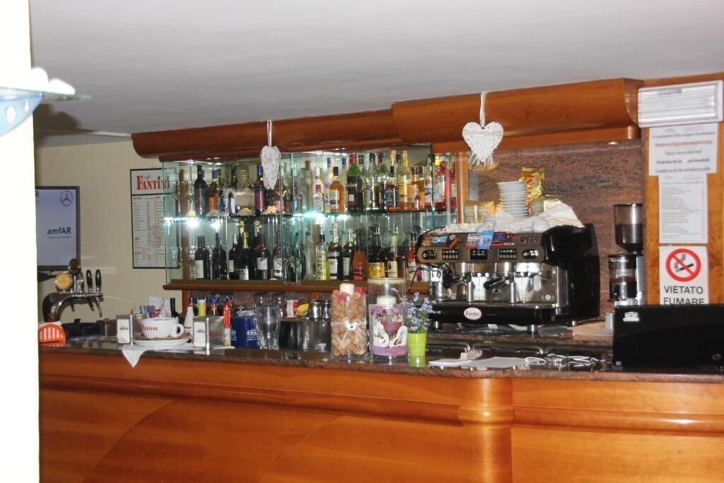 Bar/Salón Hotel Orlov