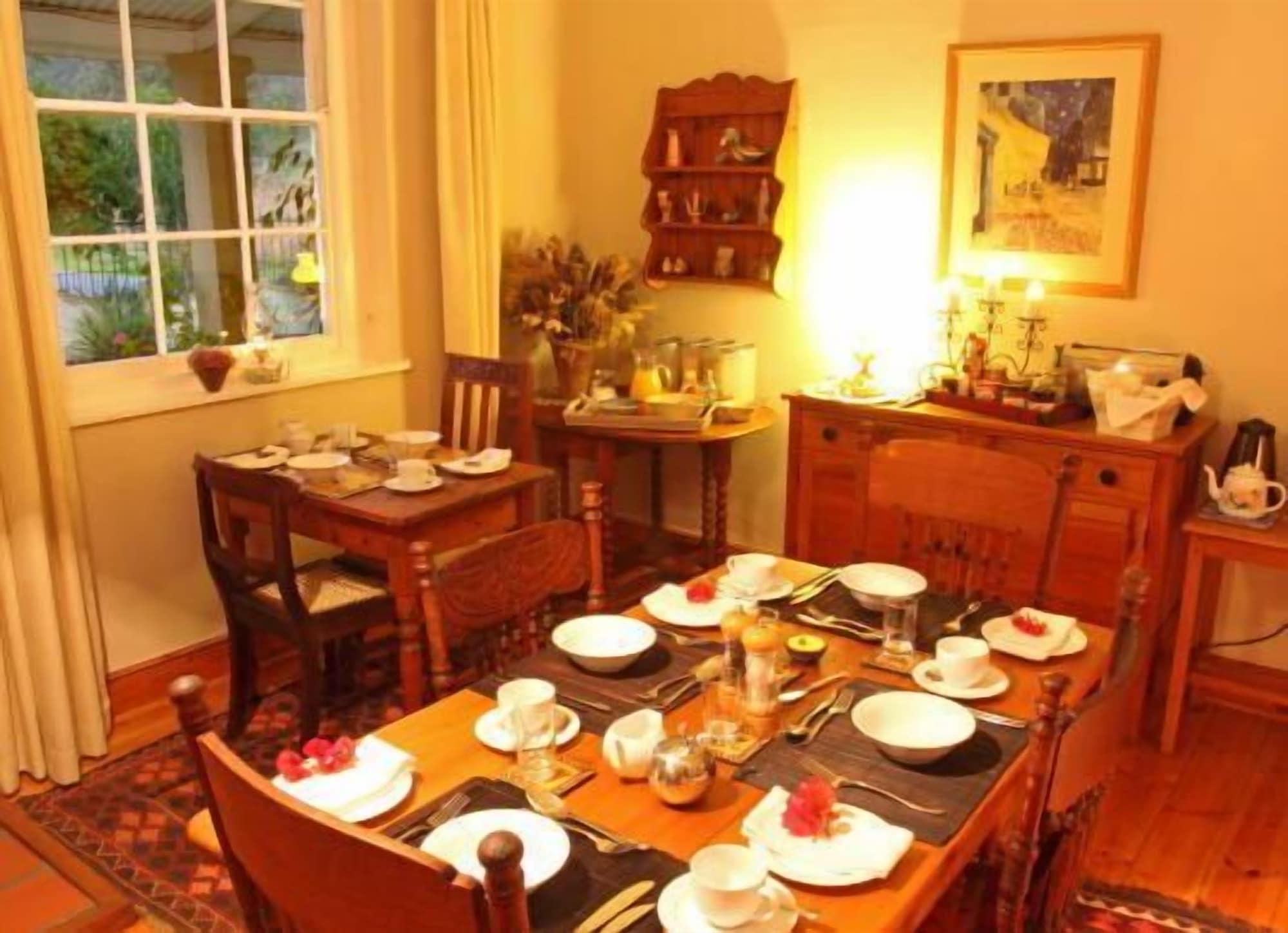 Restaurant The Old Trading Post - Guest House