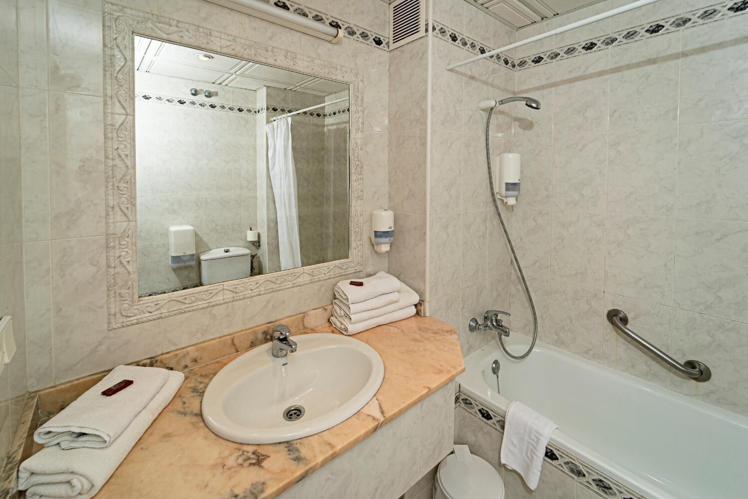 Equipamiento de Habitación Hotel Carabela Santa Maria