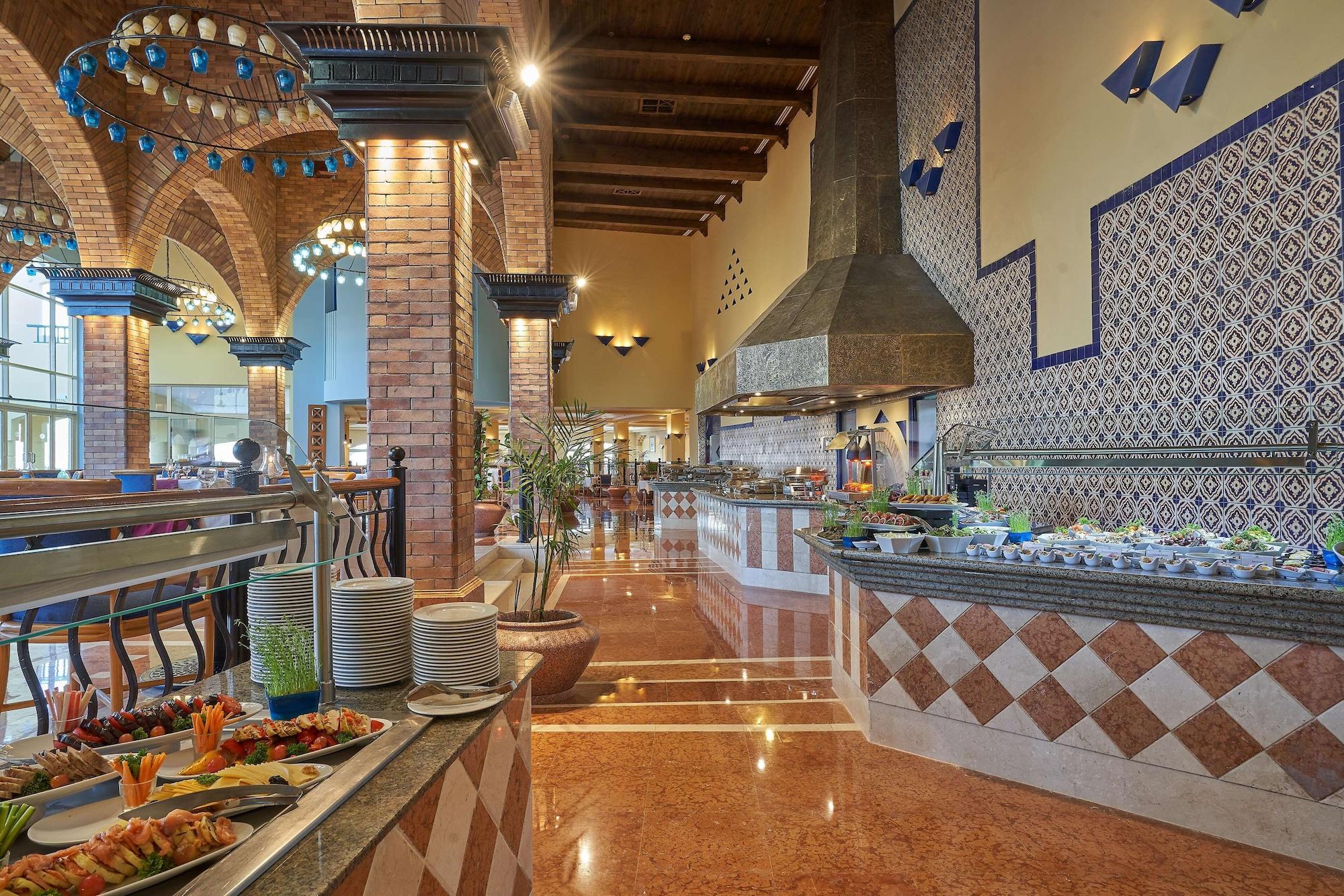 Restaurant Bayview Taba Heights Resort