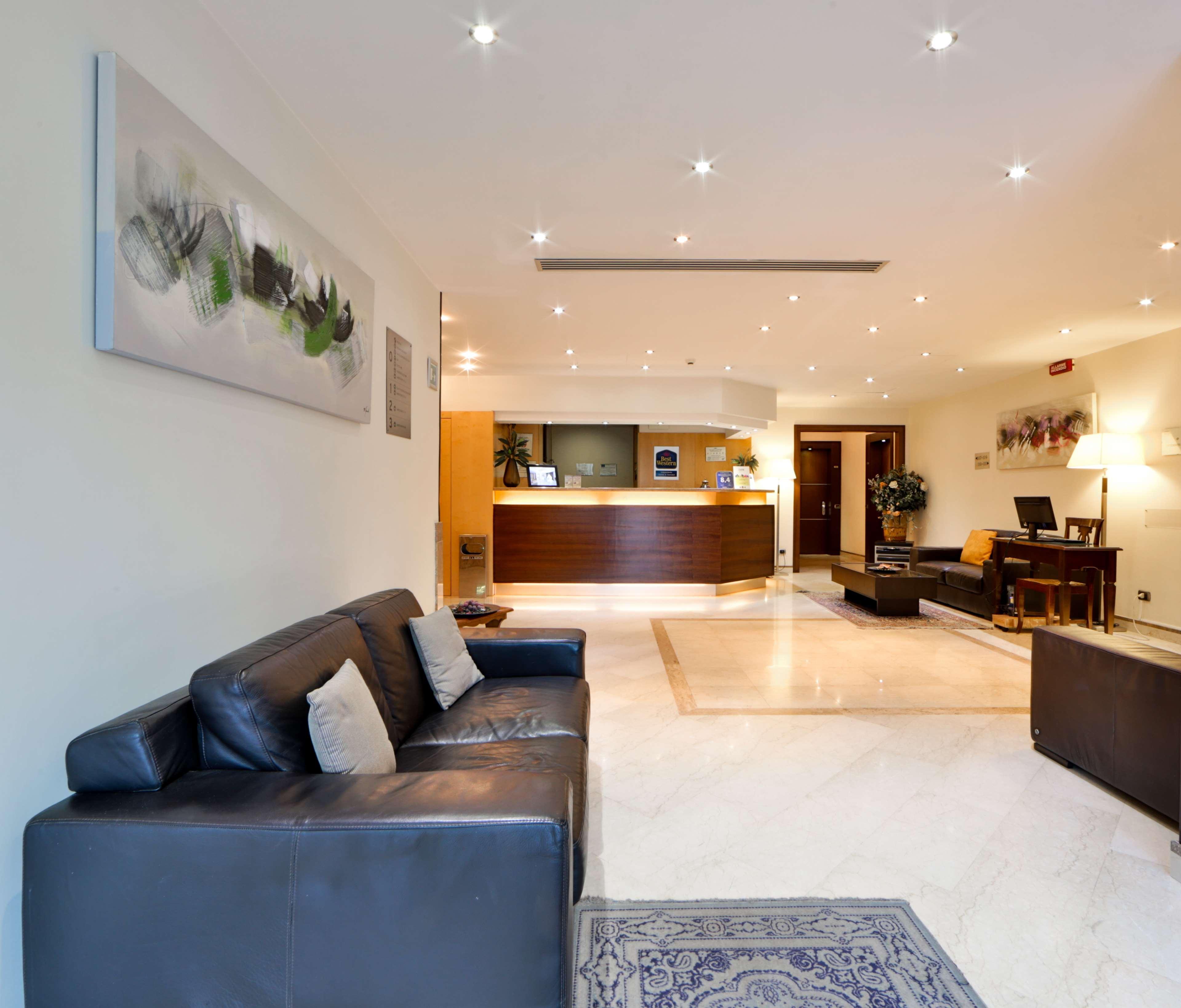 Vista Lobby Suites & Residence Hotel