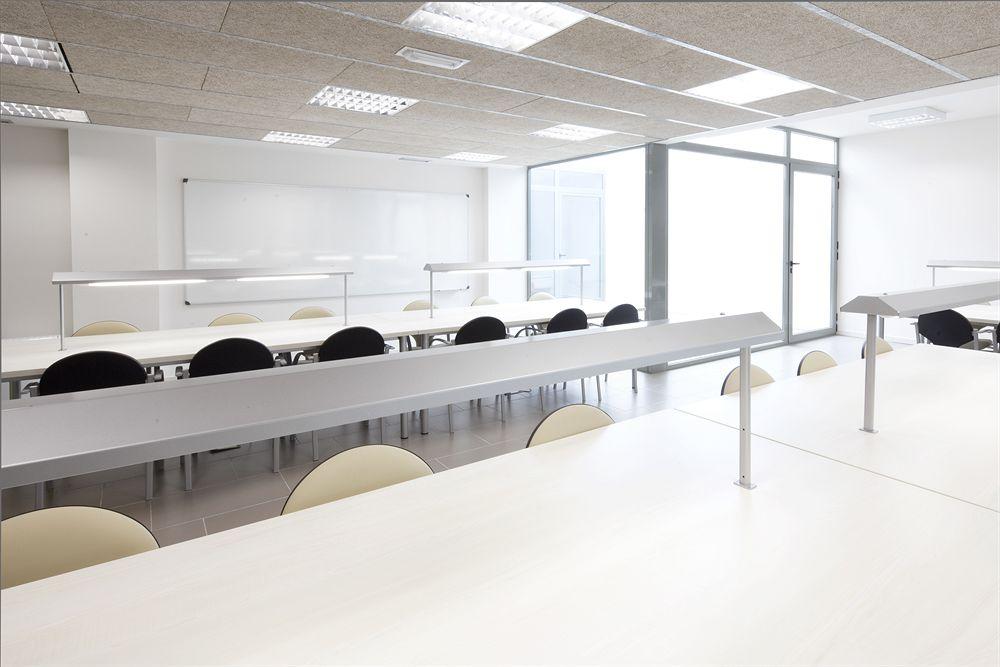Sala de Reuniones Residencia Universitaria Resa Manuel Agud Querol