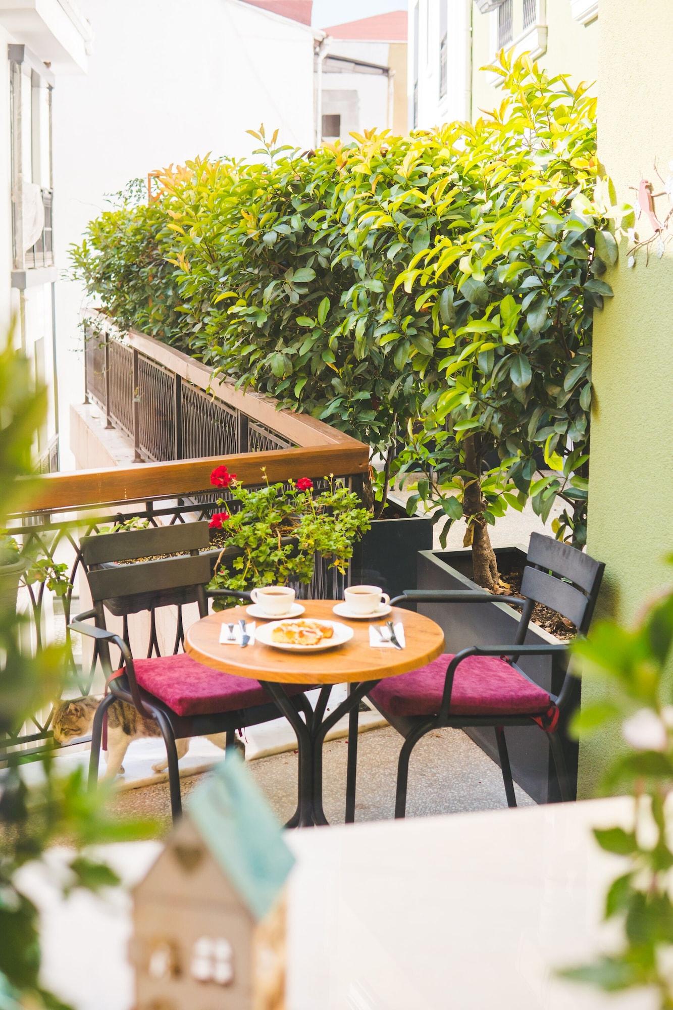 Comodidades del Alojamiento Hotel Poem