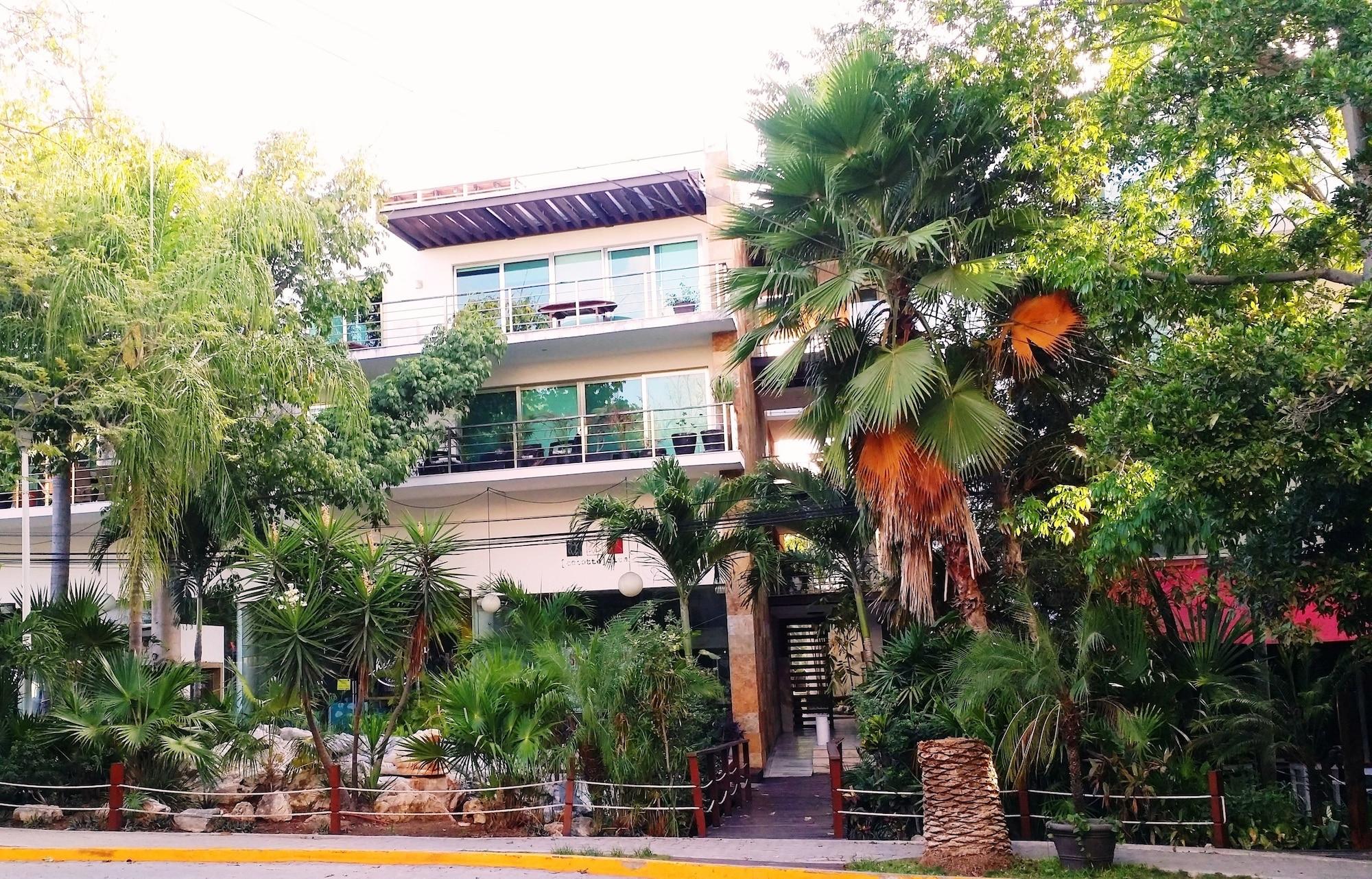 Vista Exterior Luxury Condo Boutique