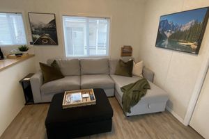 Alquiler Vacacional - LAKEFRONT Park Model at Christina Lakeside Resort