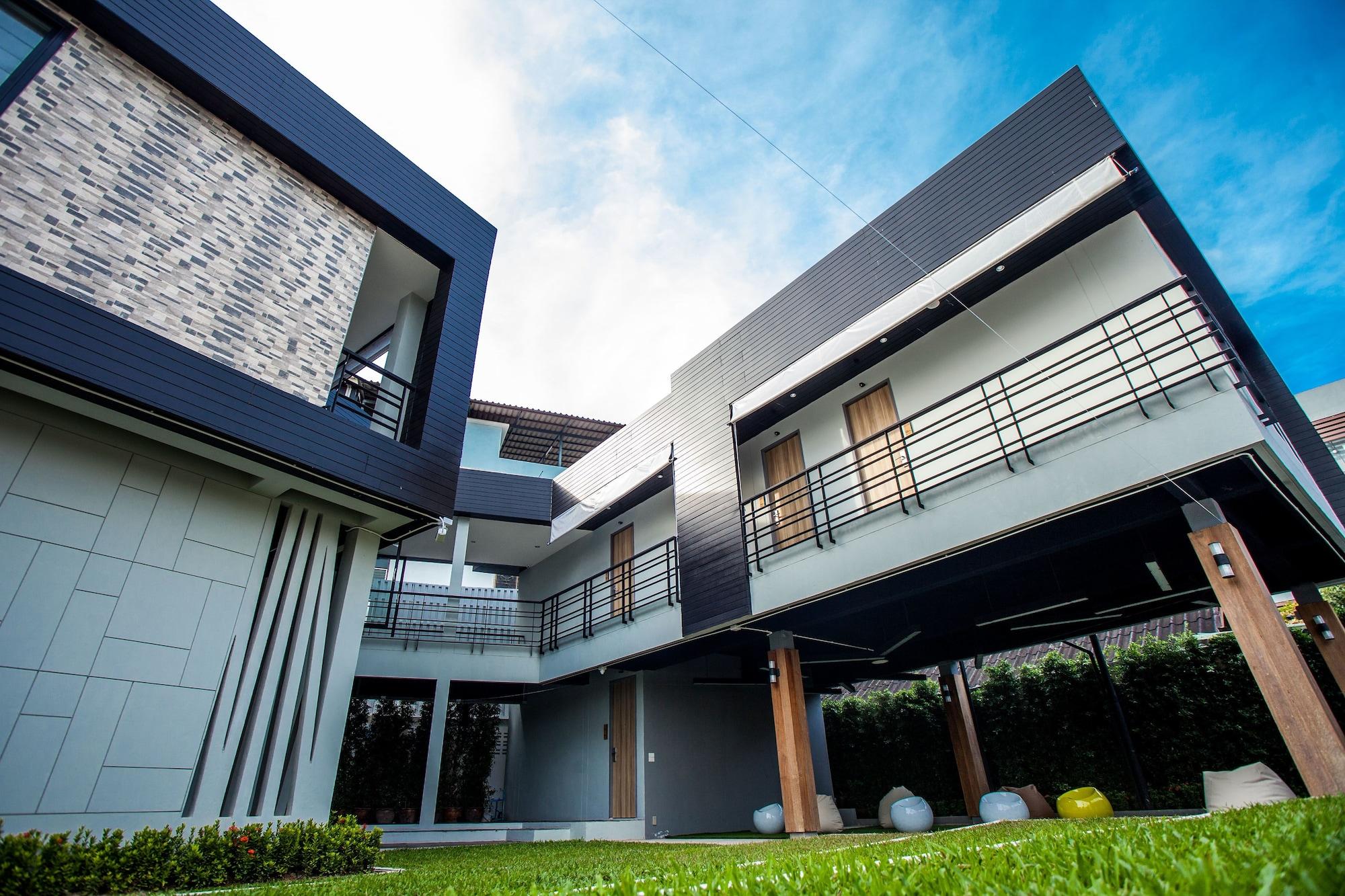 Vista Exterior My Room by Sermsub