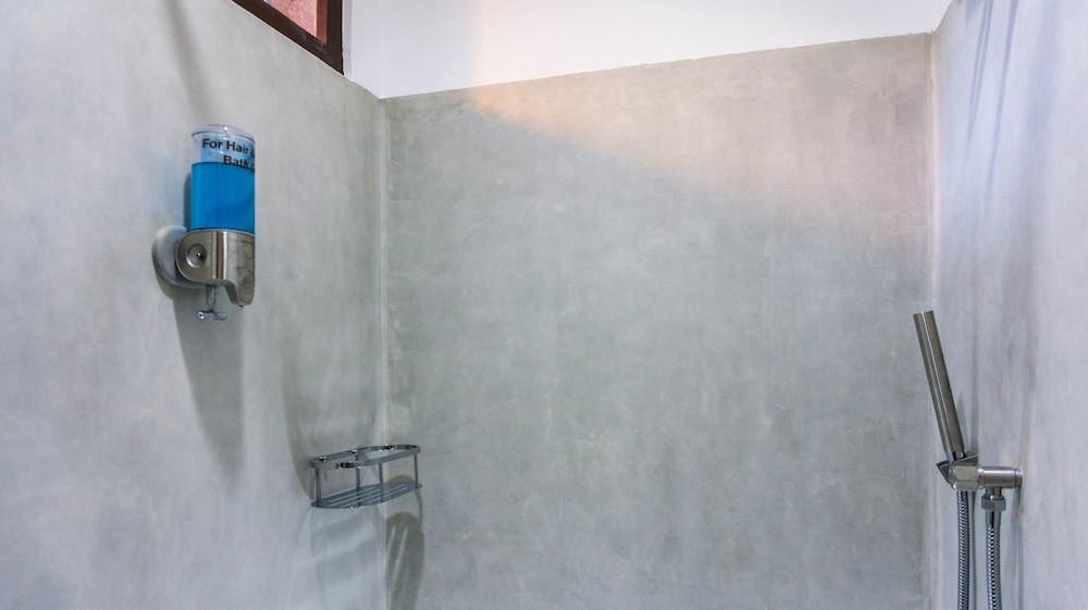 Baño Bulskamp Inn - Adults Only