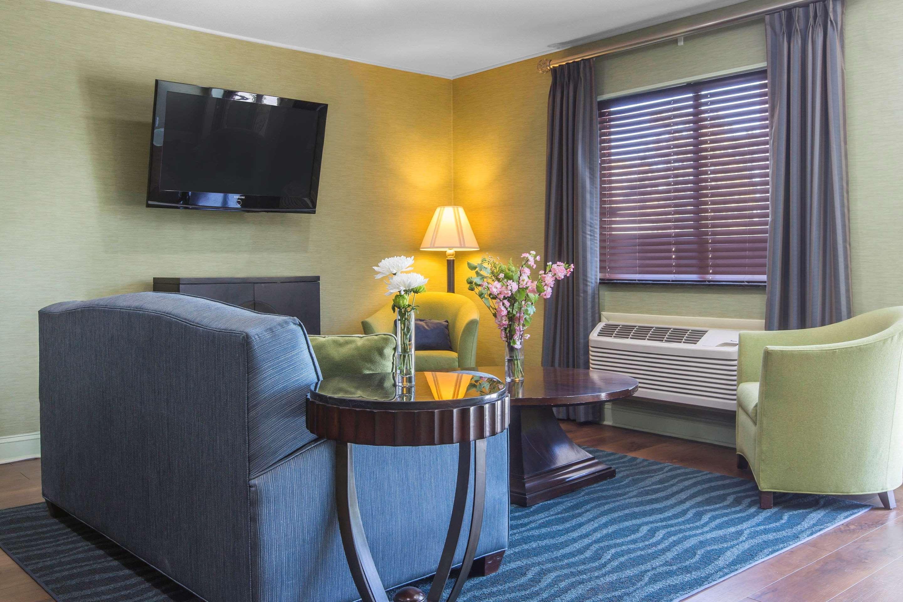 Vista Lobby Quality Inn Cedartown