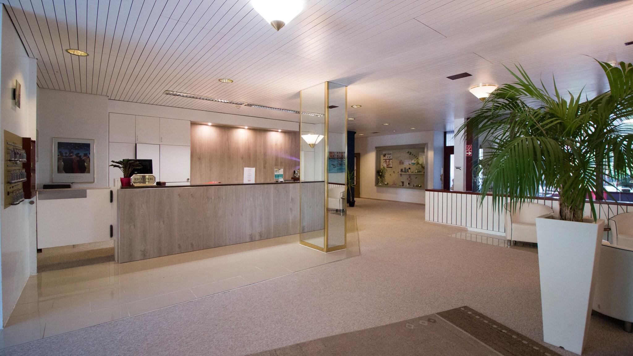 Vista Lobby Park - Hotel Inseli