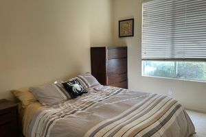 Alquiler Vacacional - Spacious family-friendly 4-bedroom house with WiFi and AC in charming San Jose