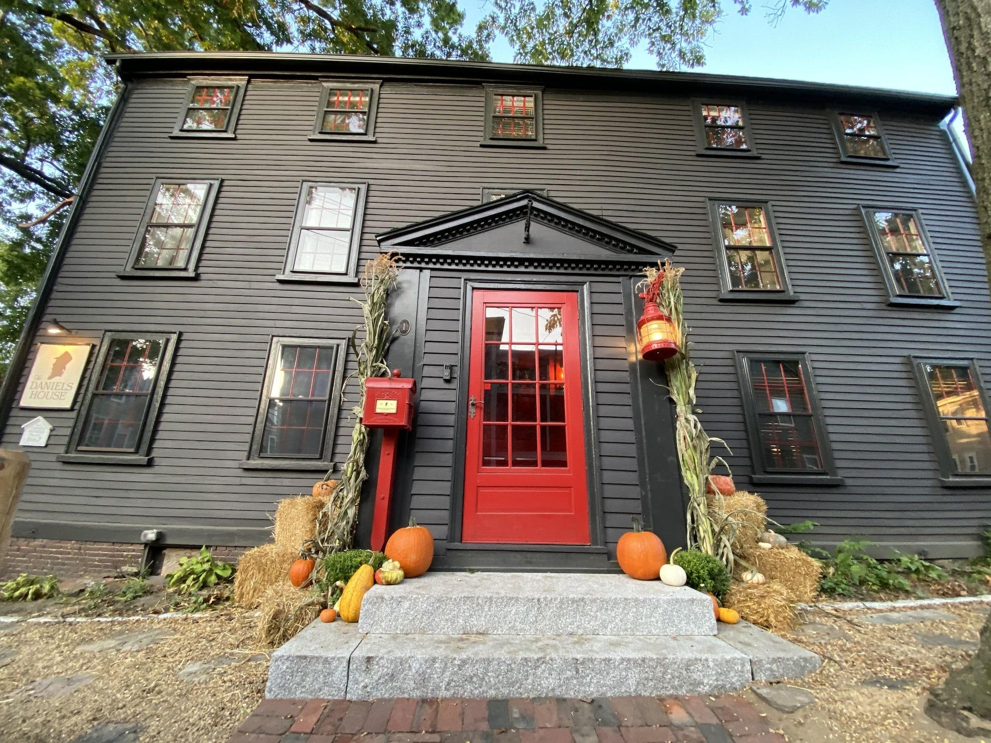 Vista Exterior Daniels House Inn