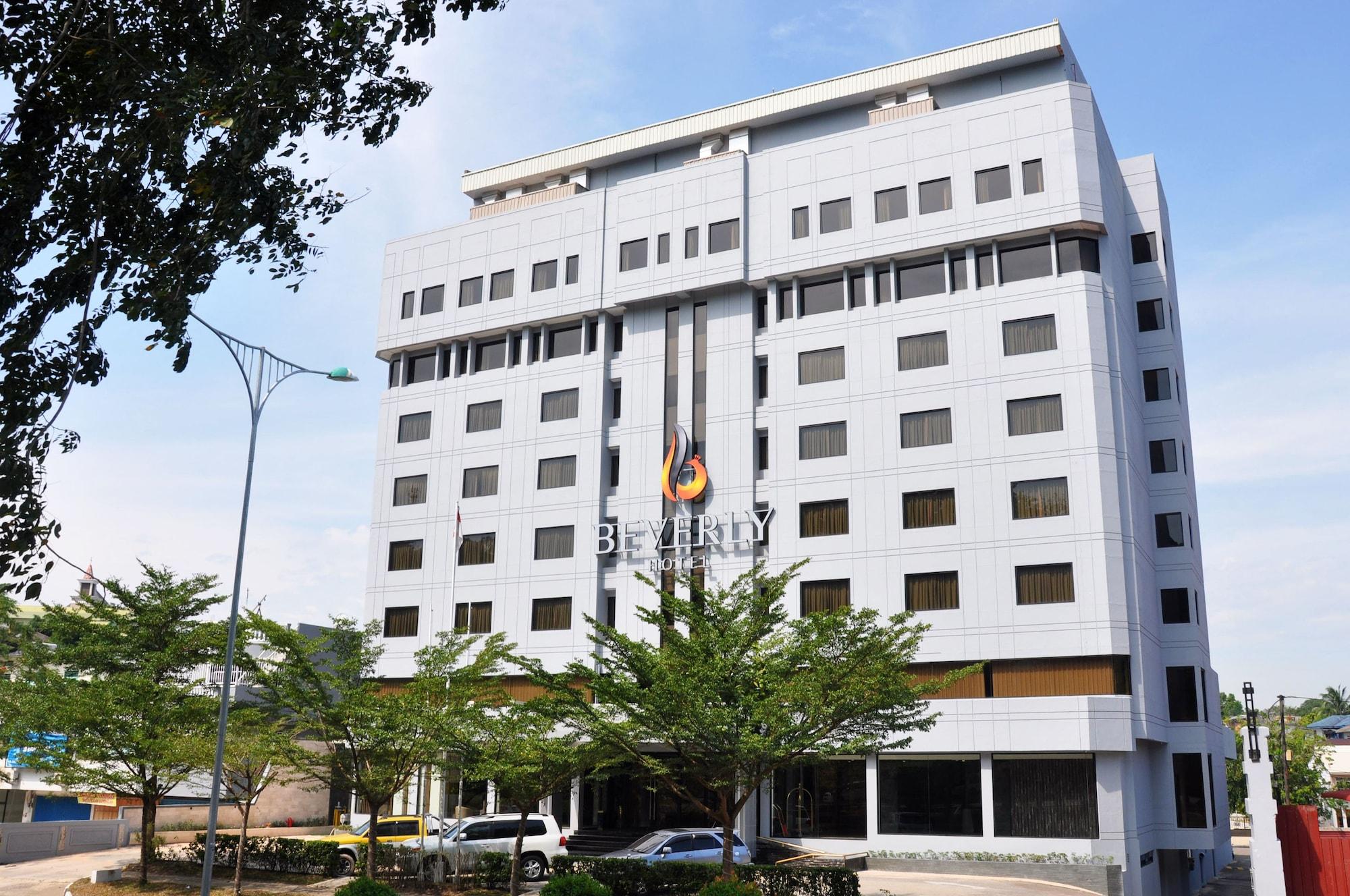 Vista Exterior Beverly Hotel Batam