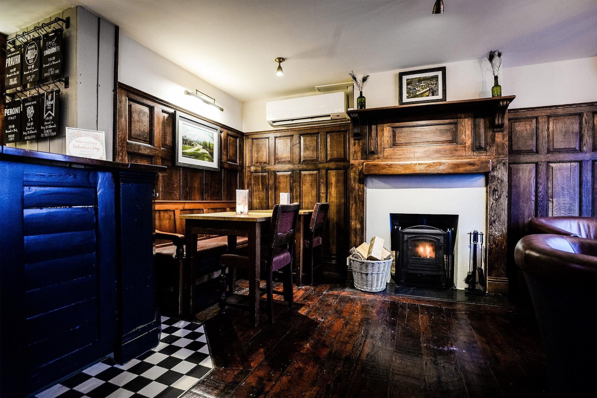 Bar/Salón Abbeyfield By Chef and Brewer collection