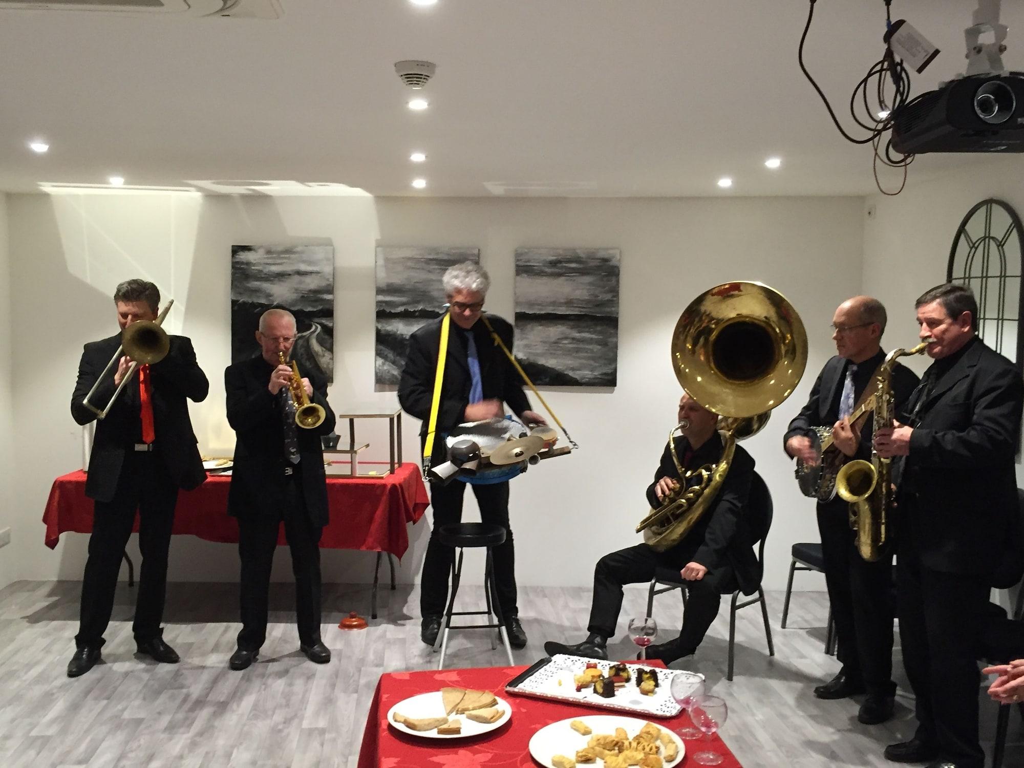 Instalaciones Recreativas Le Creusot Hôtel