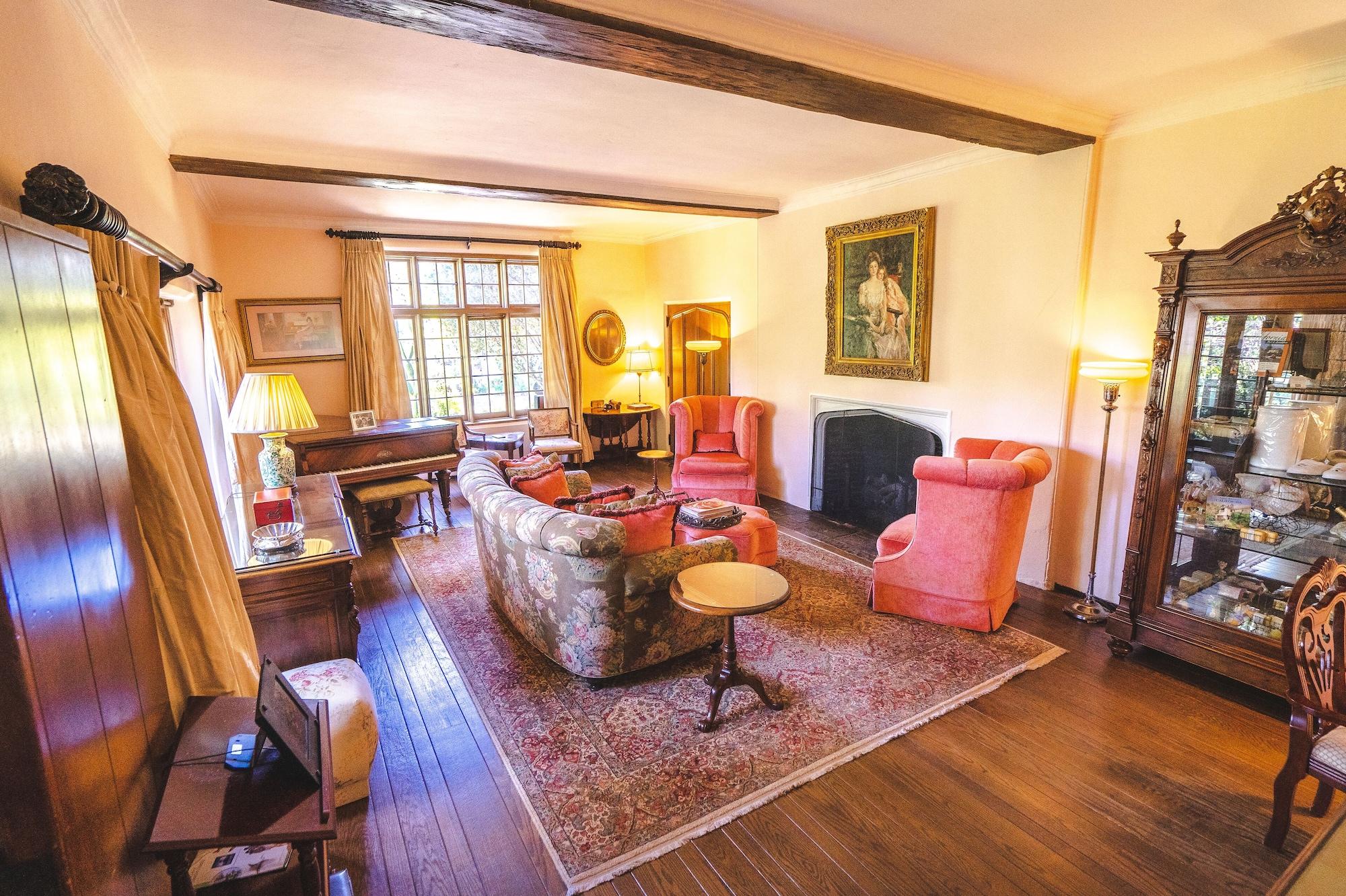 Comodidades del Alojamiento Old Monterey Inn