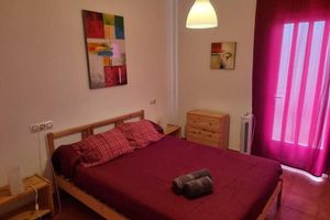 Alquiler Vacacional - Naturist house with courtyard in first line!