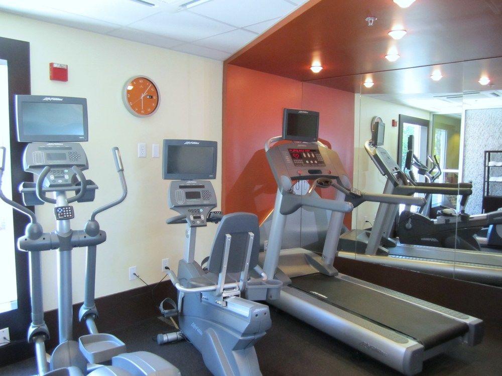 Health club Holiday Inn Express Ft. Lauderdale Cruise-Airport
