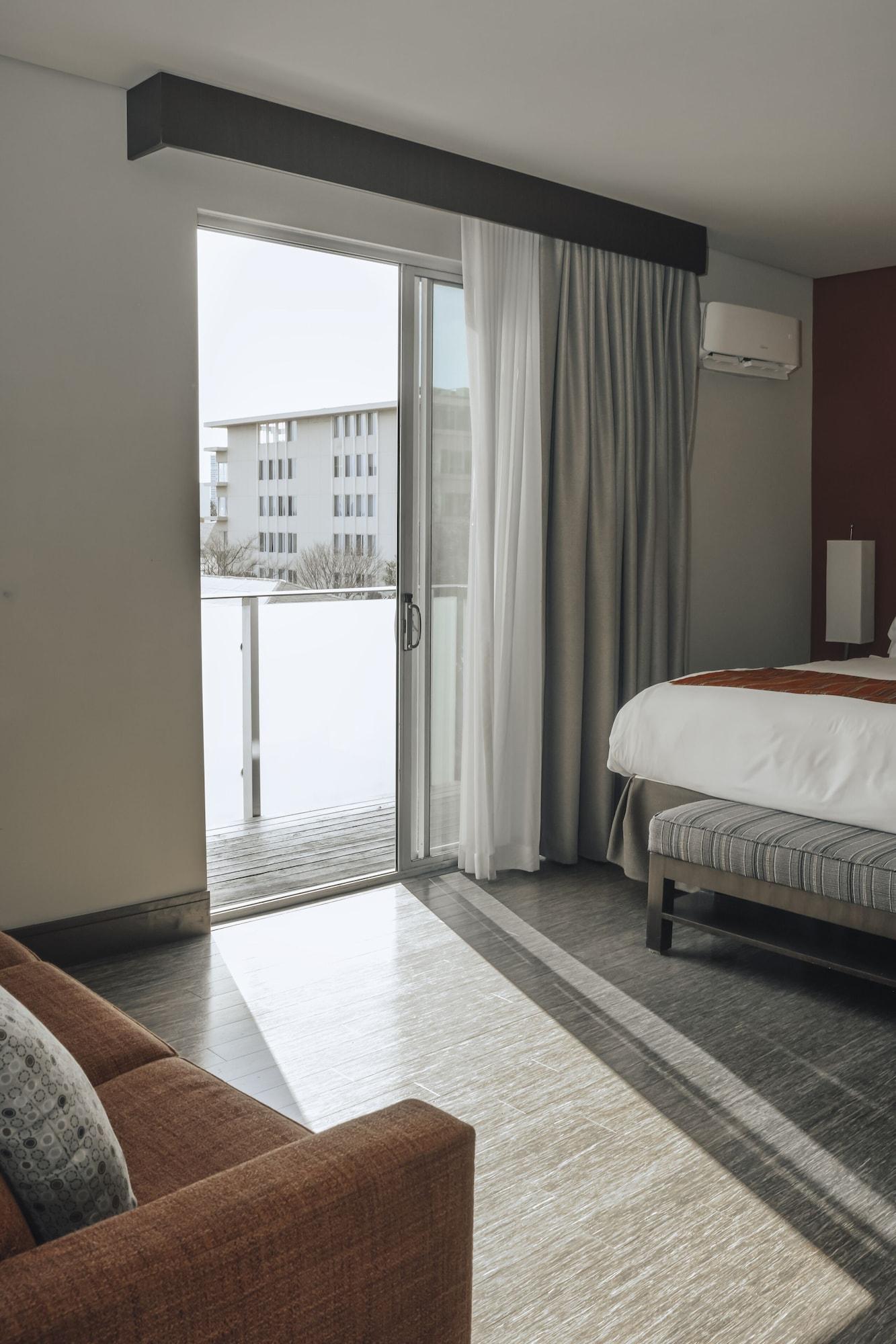 Varios SIRTAJ - Beverly Hills