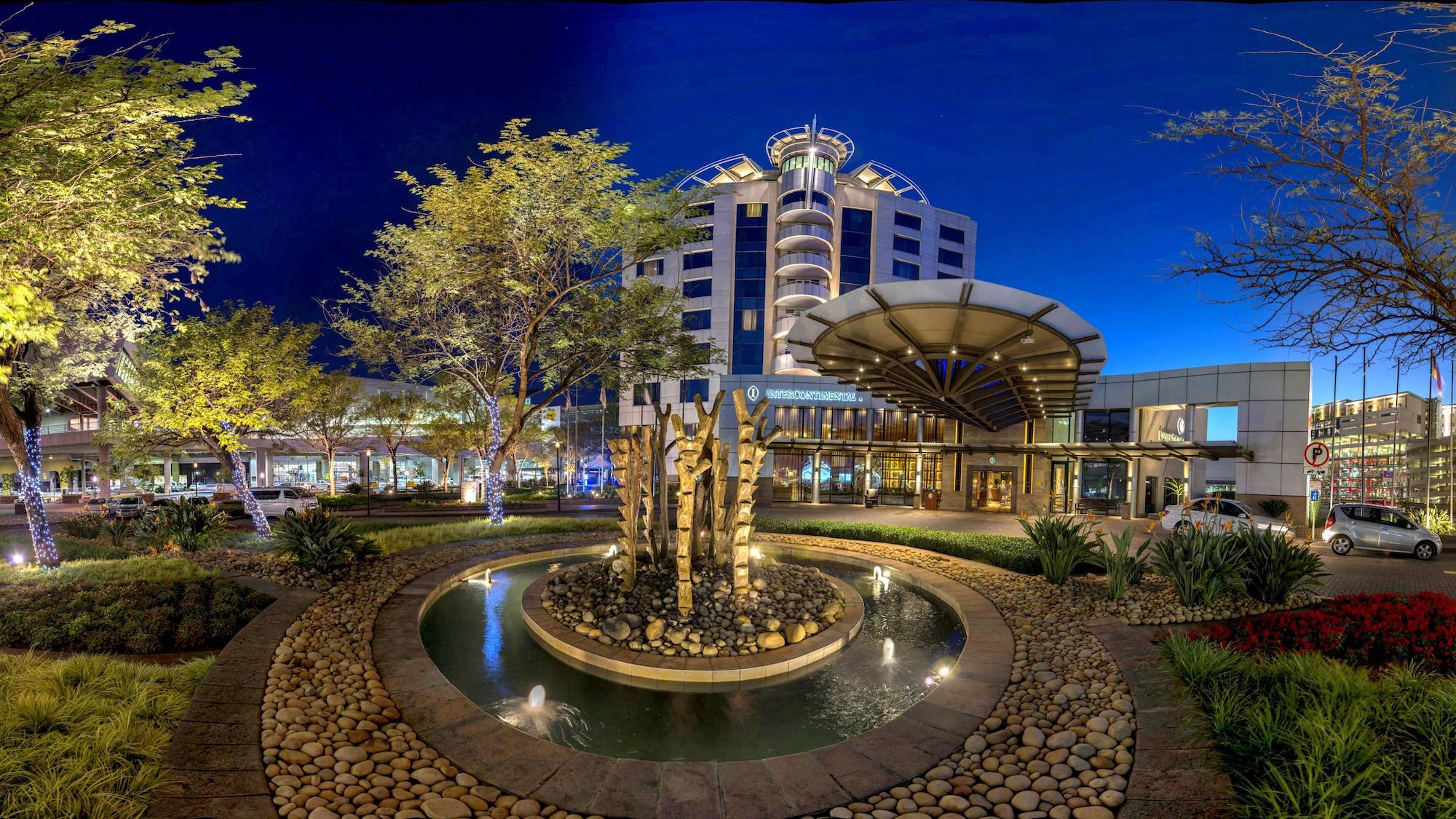 Vista Exterior InterContinental Johannesburg O.R Tambo Airport by IHG