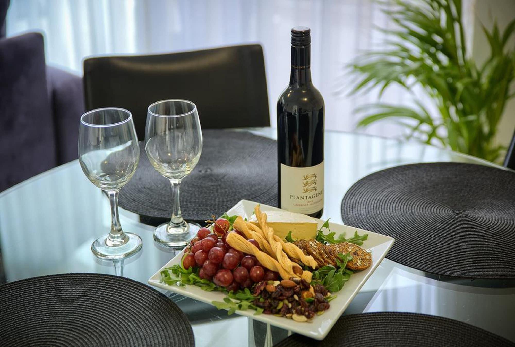 Restaurant Pelicans Albany