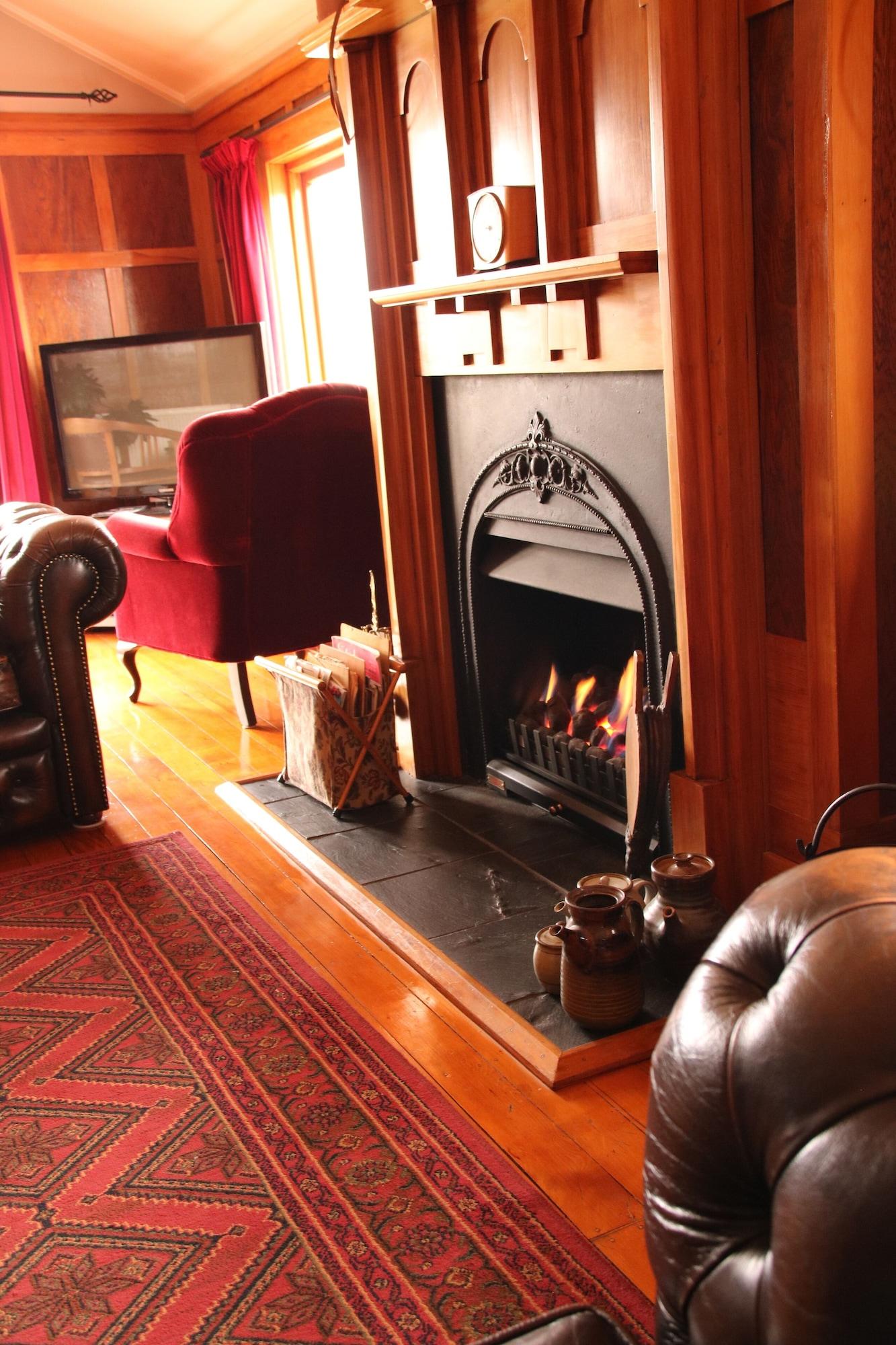 Bar/Salón Te Anau Lodge