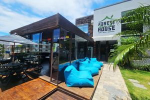 Alojamiento - Foresthouse Beach Hostel