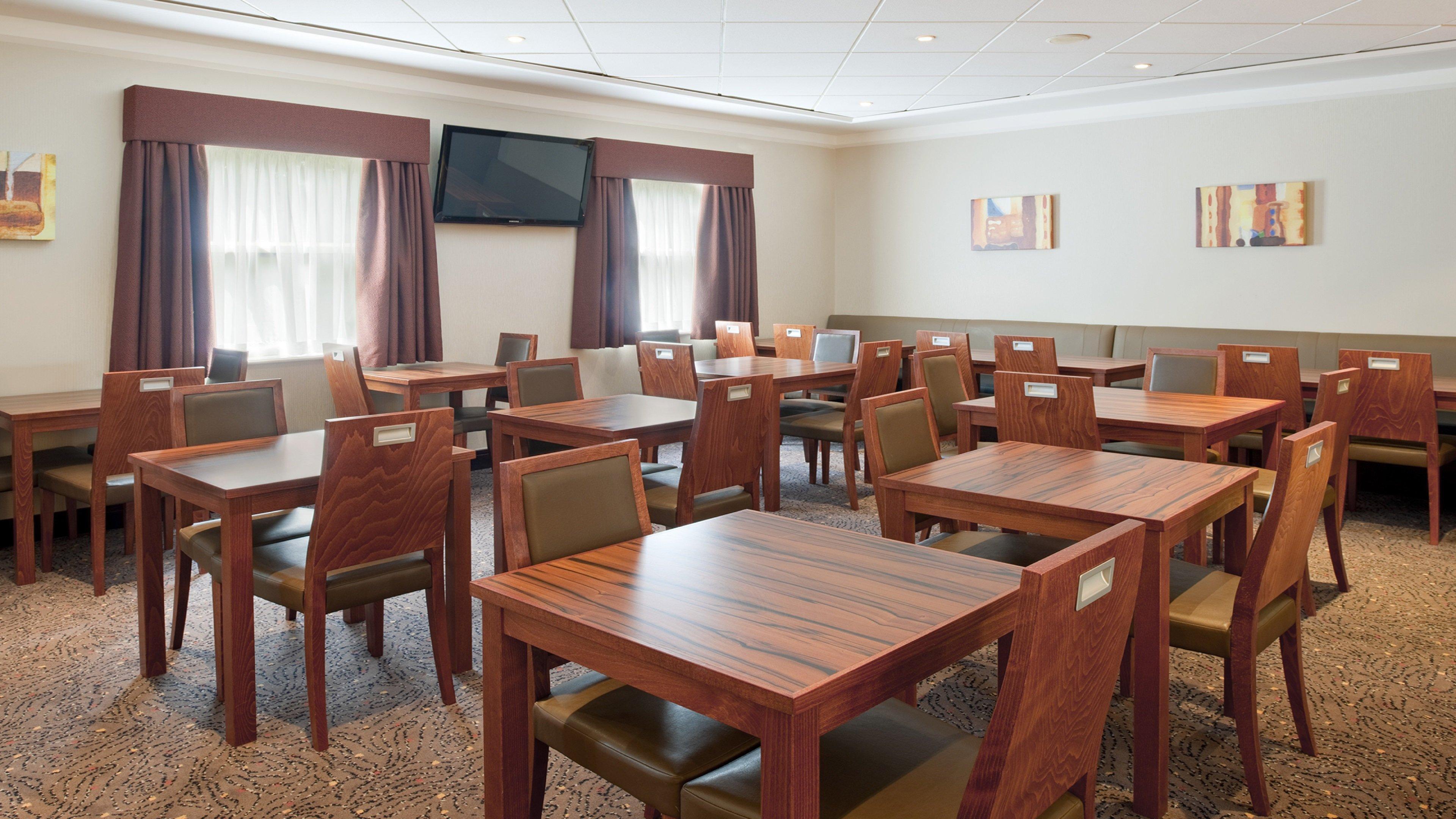 Restaurant Holiday Inn Express Glenrothes by IHG
