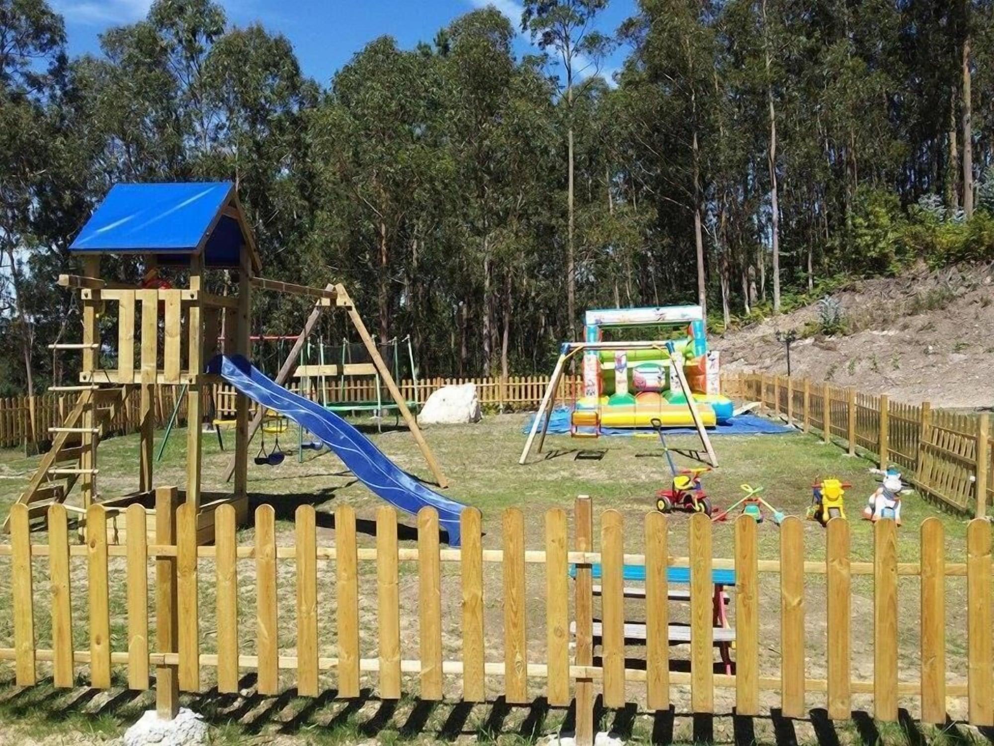Instalaciones Recreativas Hotel Playa de Aguilar