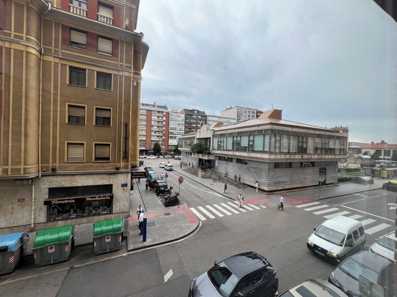 Vista Exterior PLAZA SANTANDER
