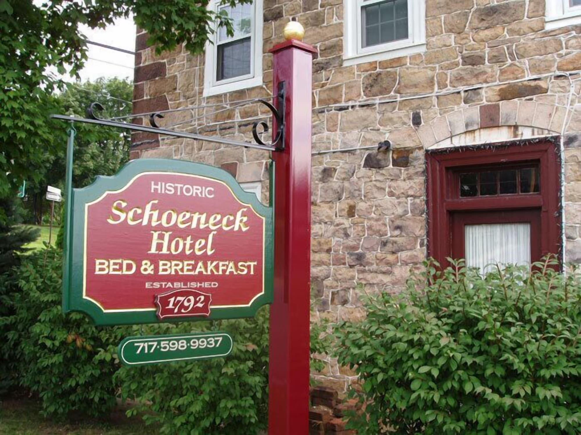 Vista Exterior Historic Schoeneck Hotel B&B