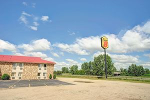 Alojamiento - Super 8 by Wyndham Melrose