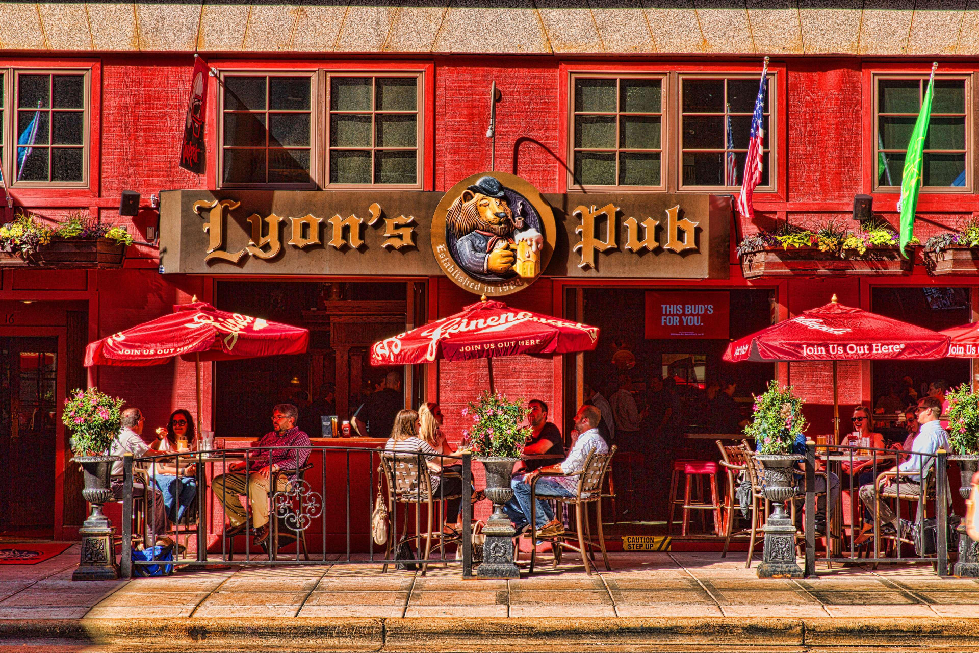 Bar/Salón Embassy Suites by Hilton Minneapolis Downtown