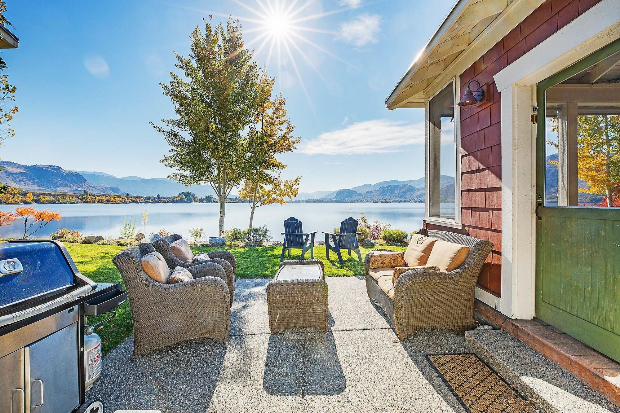 Varios Veranda Beach Cottages