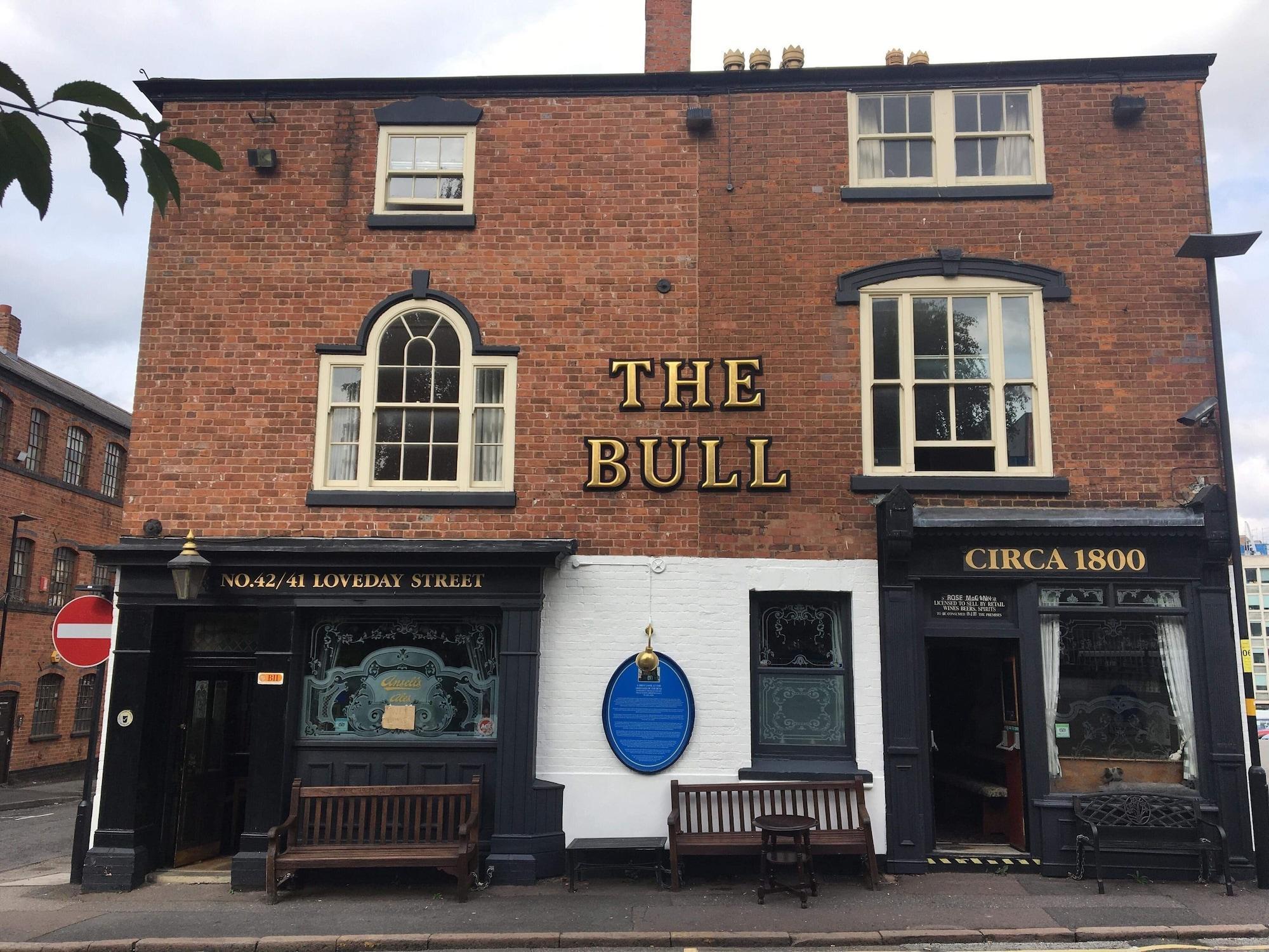 Vista Exterior The Bull