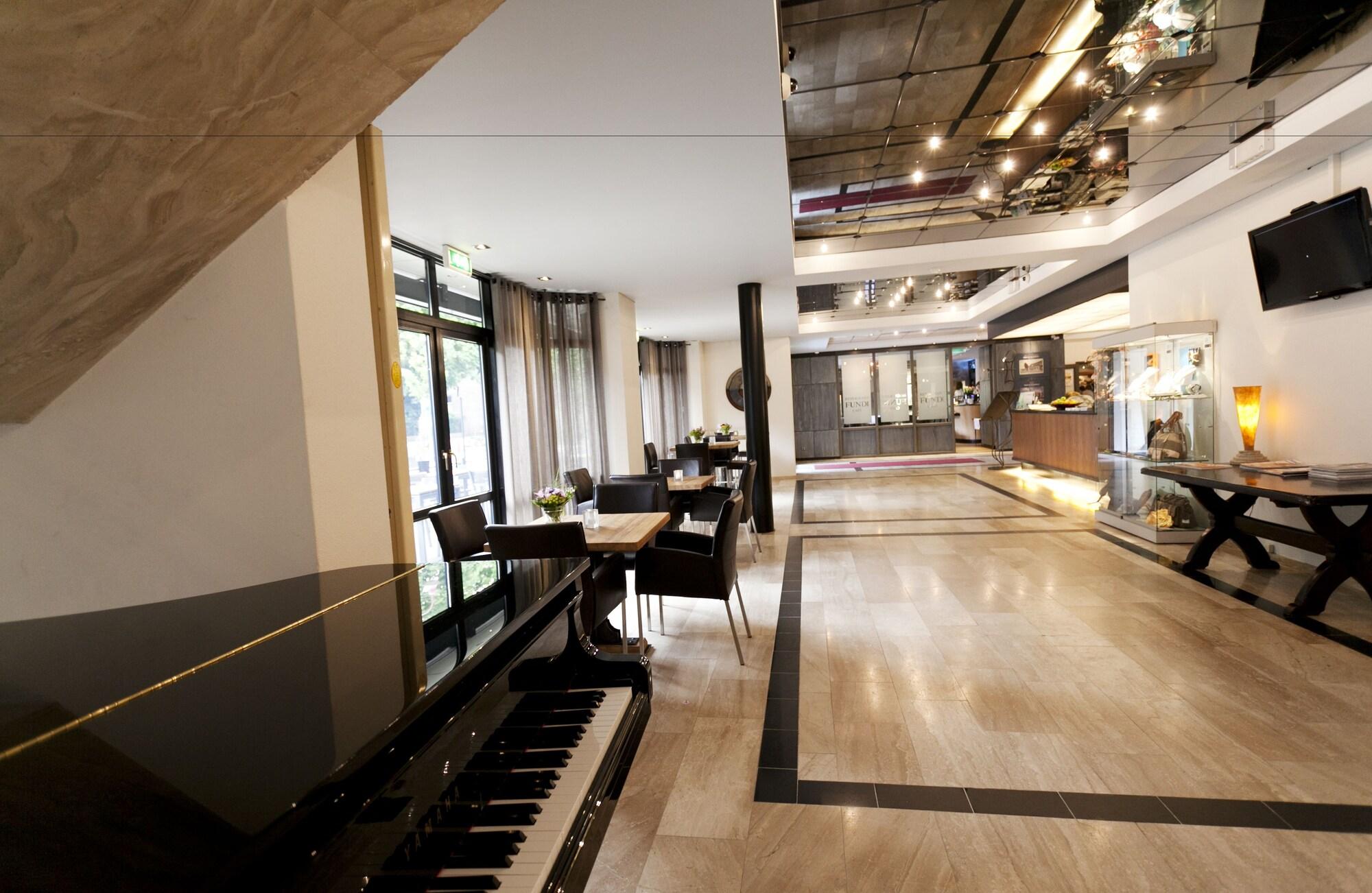 Vista Lobby Fletcher Hotel-Restaurant De Korenbeurs