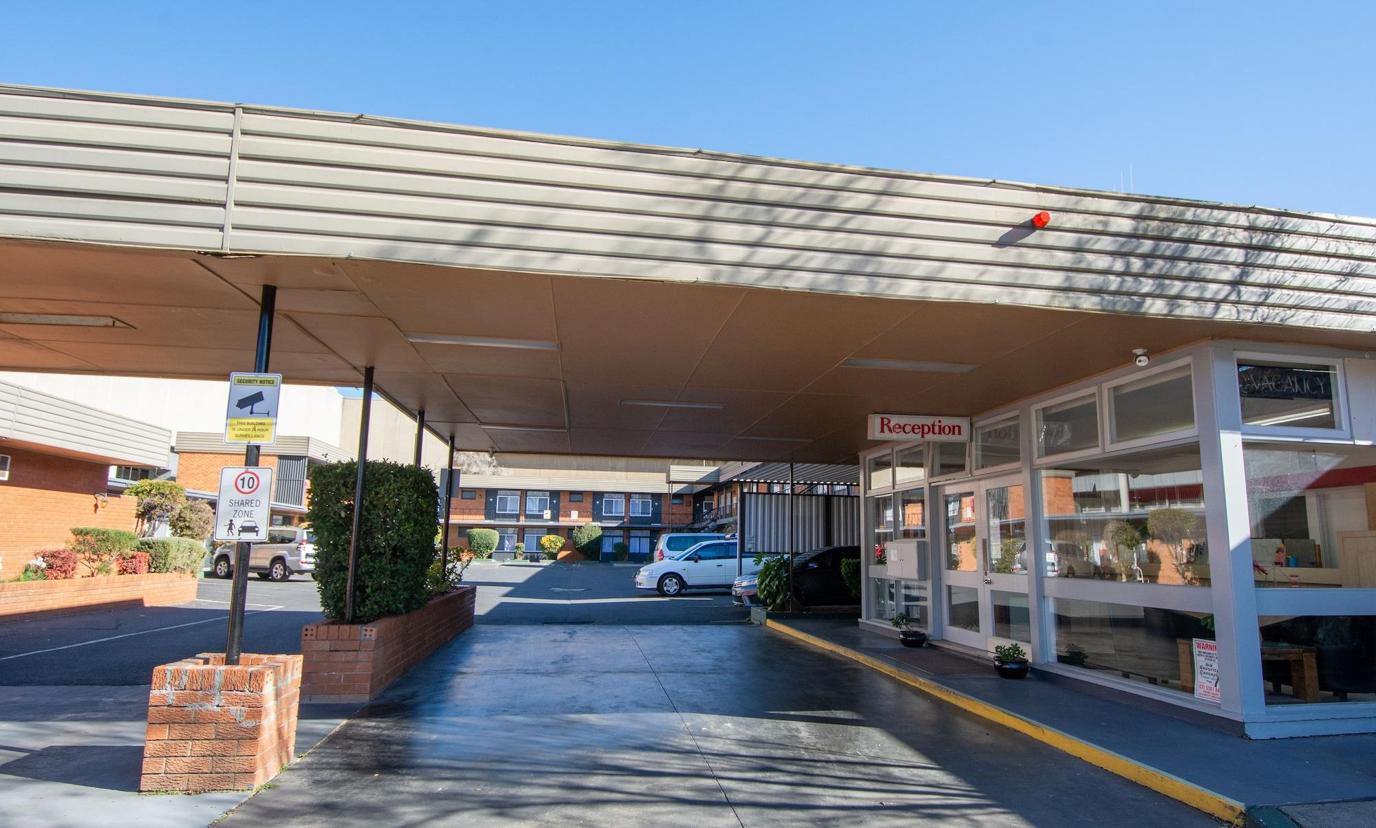 Vista Lobby Midcity Motor Lodge