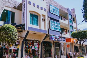 Alojamiento - Meraki Hotel