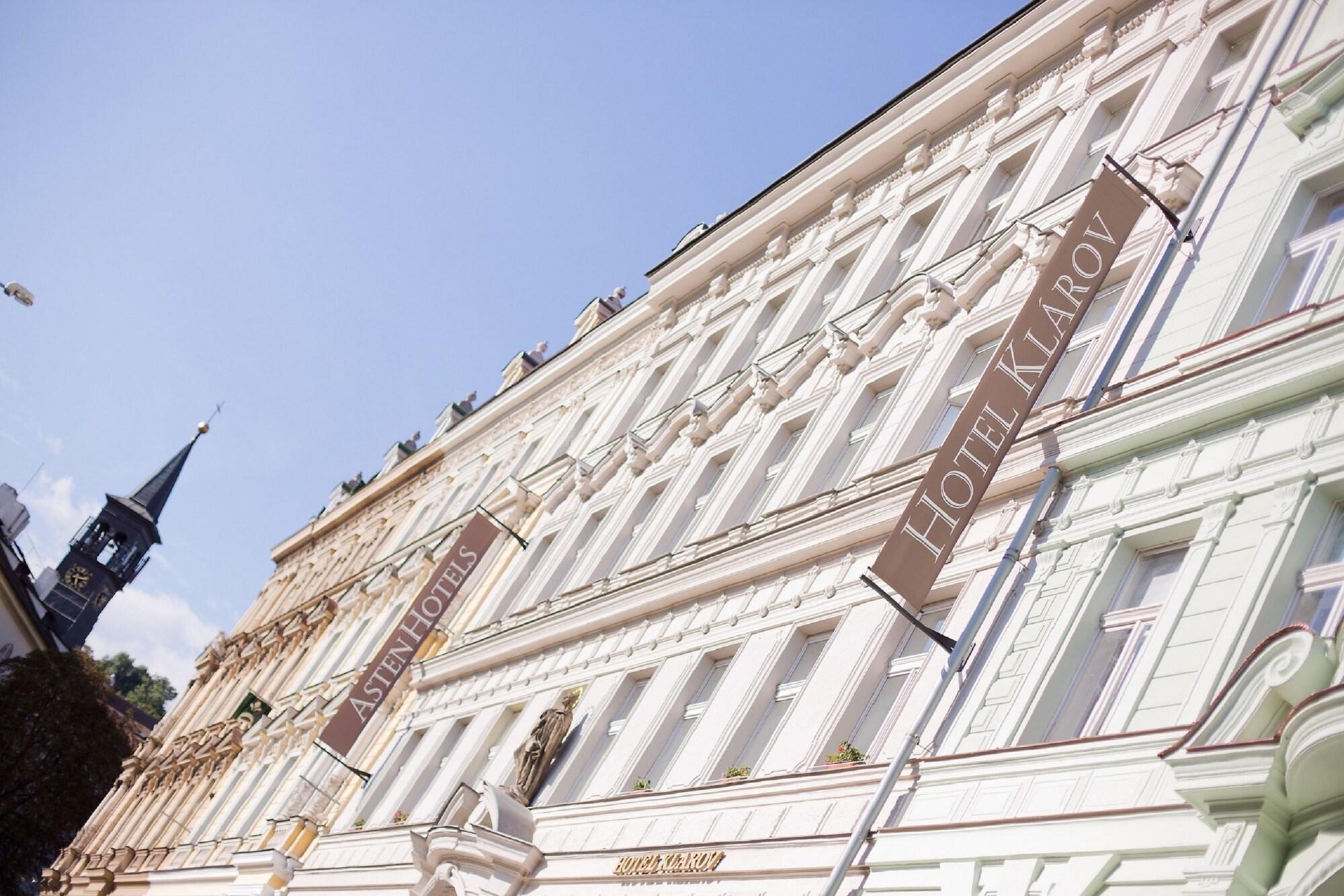 Vista Exterior Hotel Klarov