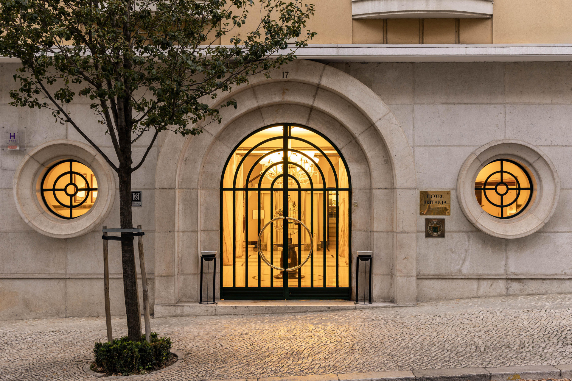 Vista Exterior Hotel Britania Art Deco, a Lisbon Heritage Collection